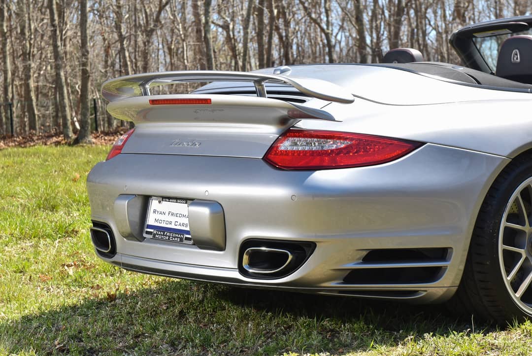 2011 Porsche 911 Turbo — photo 75