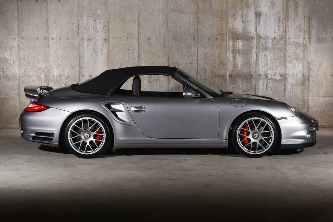 2011 Porsche 911 Turbo — photo 10
