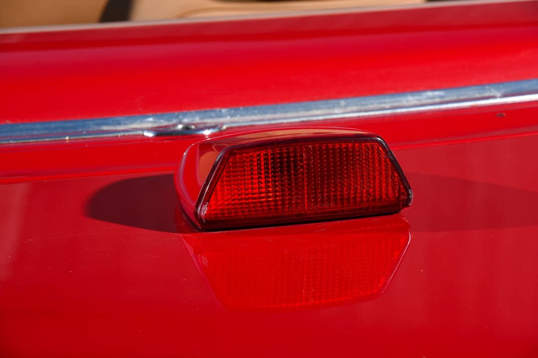 1987 Mercedes-Benz 560SL — photo 29