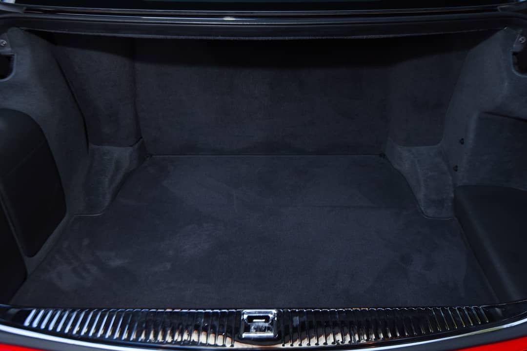 1987 Mercedes-Benz 560SL — photo 45