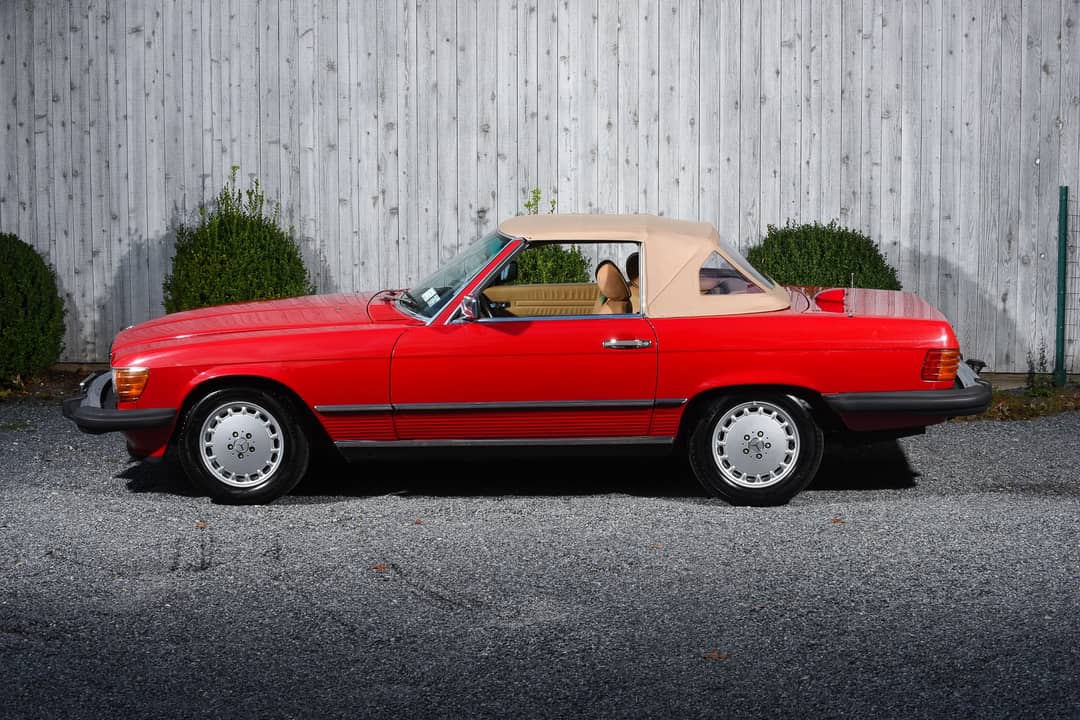 1987 Mercedes-Benz 560SL — photo 7