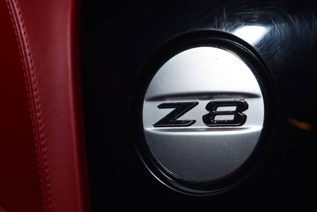 2002 BMW Z8 — photo 16
