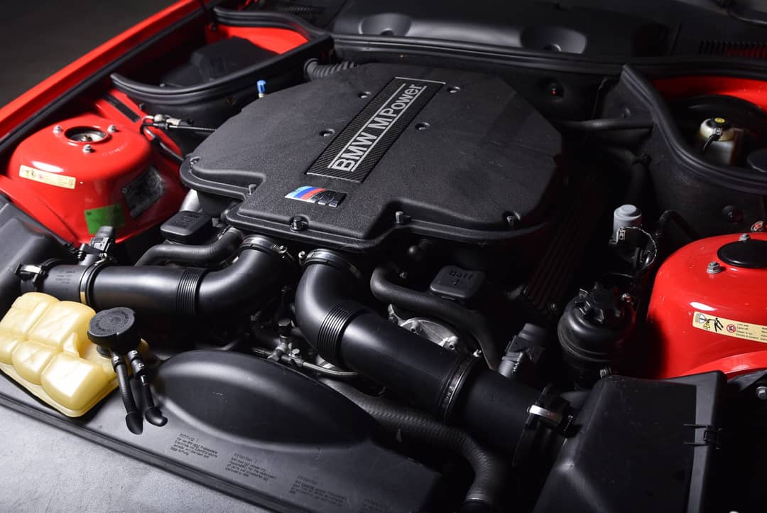 2002 BMW Z8 — photo 6