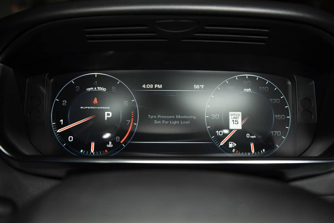 2015 Land Rover Range Rover Sport Supercharged — photo 38