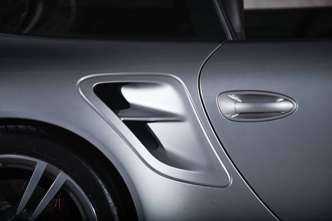2011 Porsche Turbo — photo 9