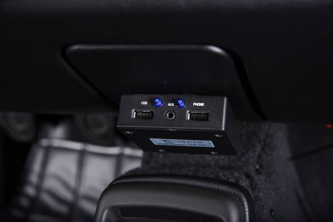 1994 Porsche 911 Carrera 4 — photo 19