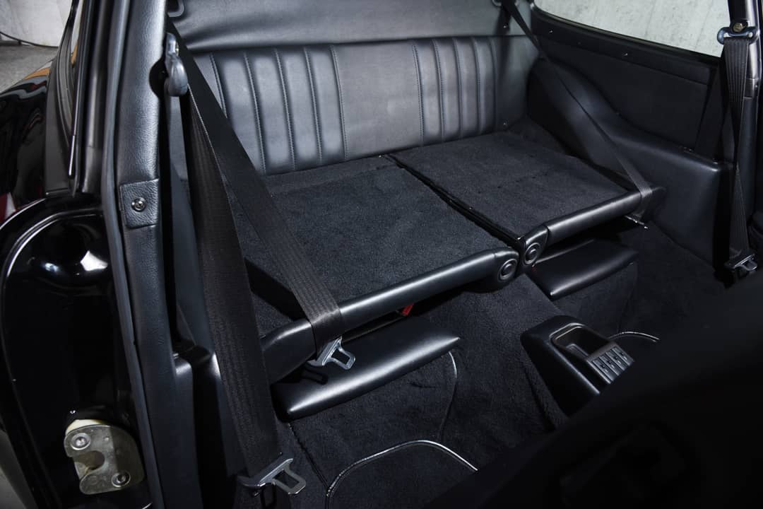 1994 Porsche 911 Carrera 4 — photo 29