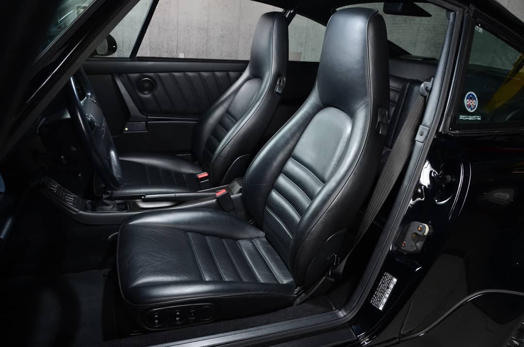 1994 Porsche 911 Carrera 4 Widebody — photo 43