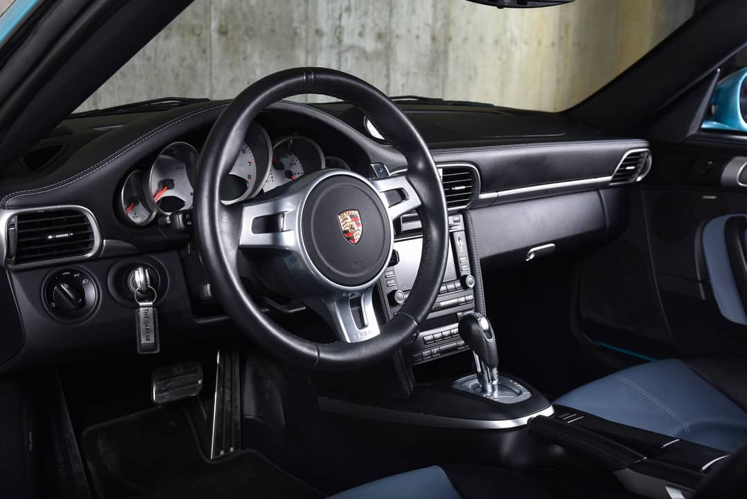 2012 Porsche 911 Turbo S — photo 34