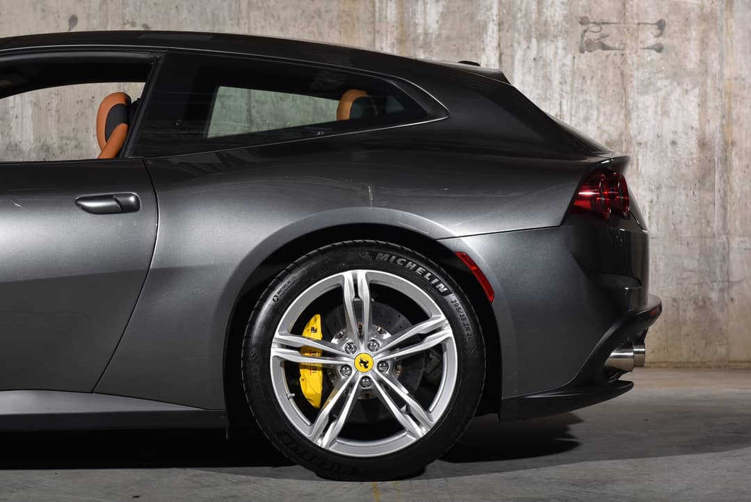 2018 Ferrari GTC4Lusso — photo 13