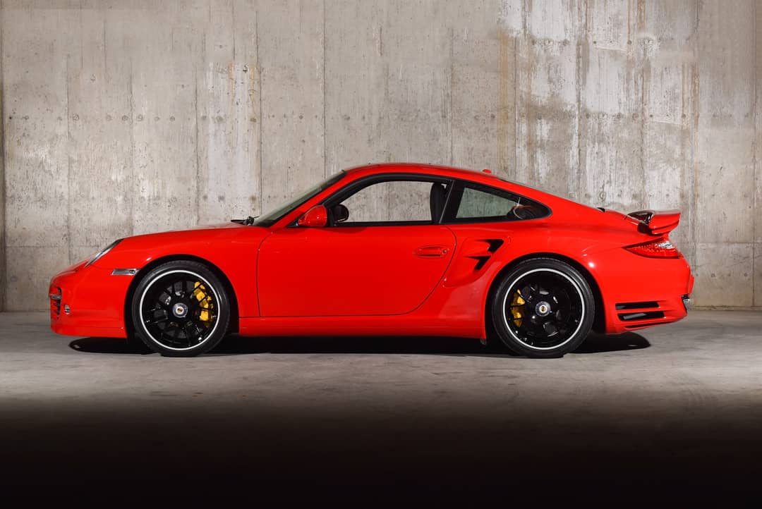 2011 Porsche 911 Turbo S — photo 16