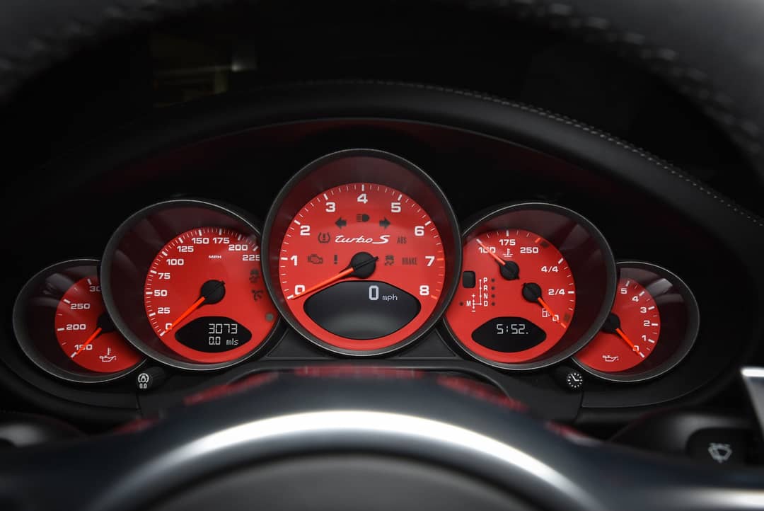 2011 Porsche 911 Turbo S — photo 36