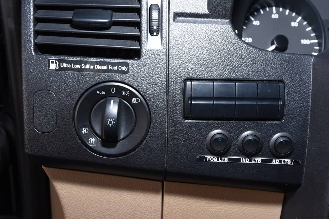 2013 Mercedes-Benz Sprinter Luxury Bus 2500 — photo 6