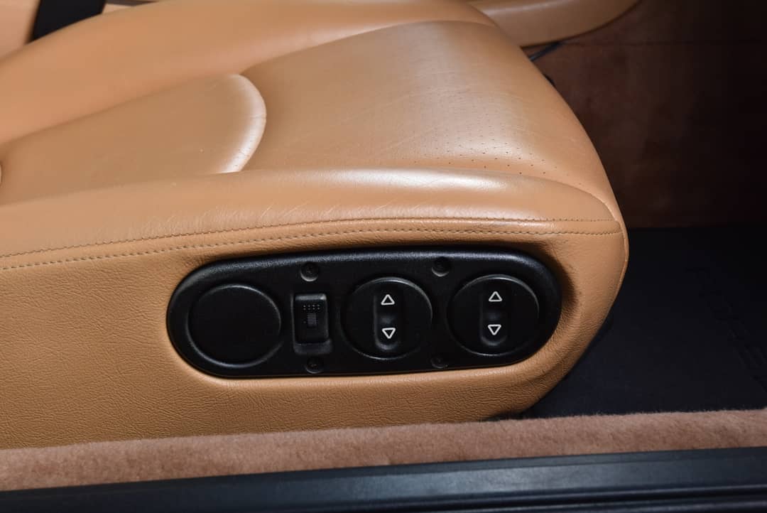 1996 Porsche 911 Carrera — photo 17