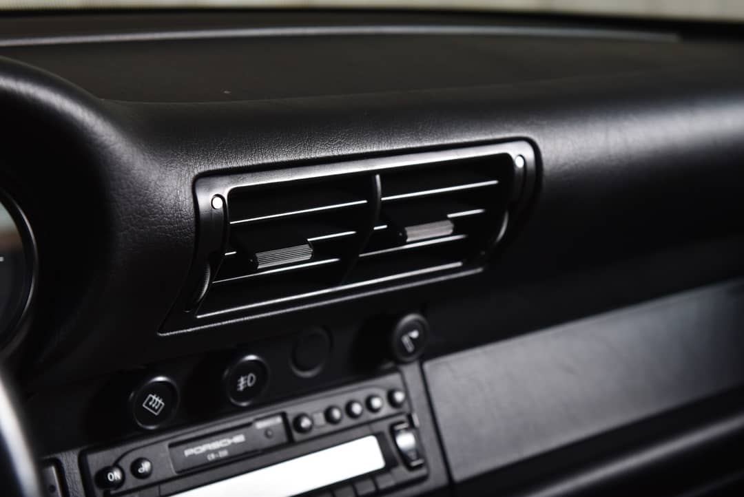 1996 Porsche 911 Carrera — photo 31