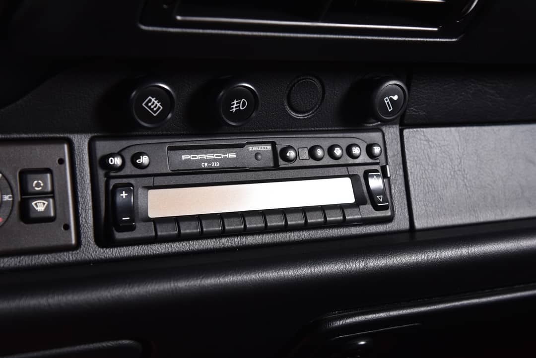 1996 Porsche 911 Carrera — photo 32