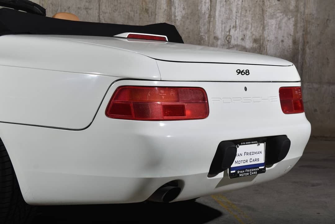1994 Porsche 968 — photo 10