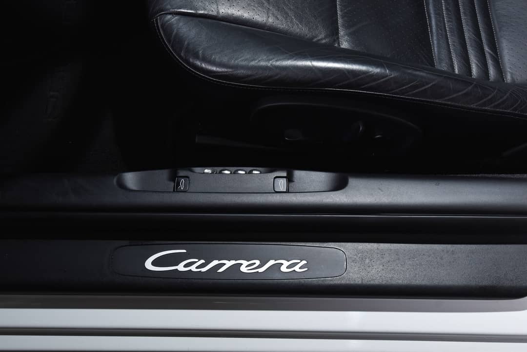 2003 Porsche 911 Carrera — photo 17