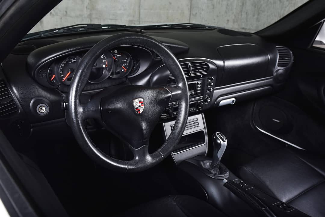 2003 Porsche 911 Carrera — photo 28