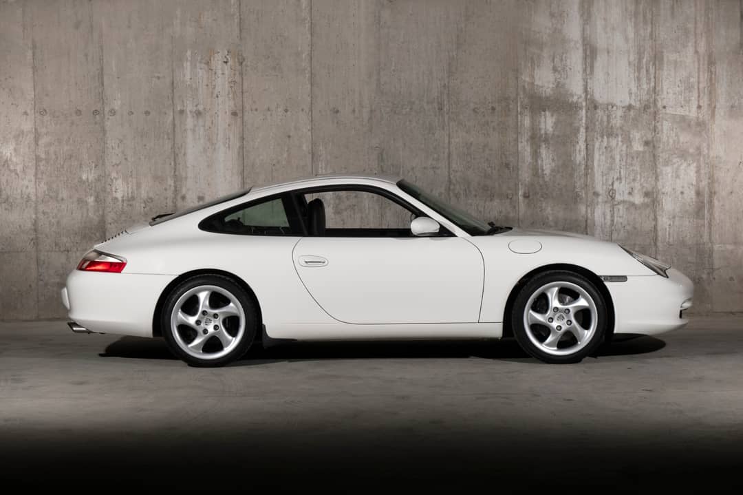 2003 Porsche 911 Carrera — photo 8