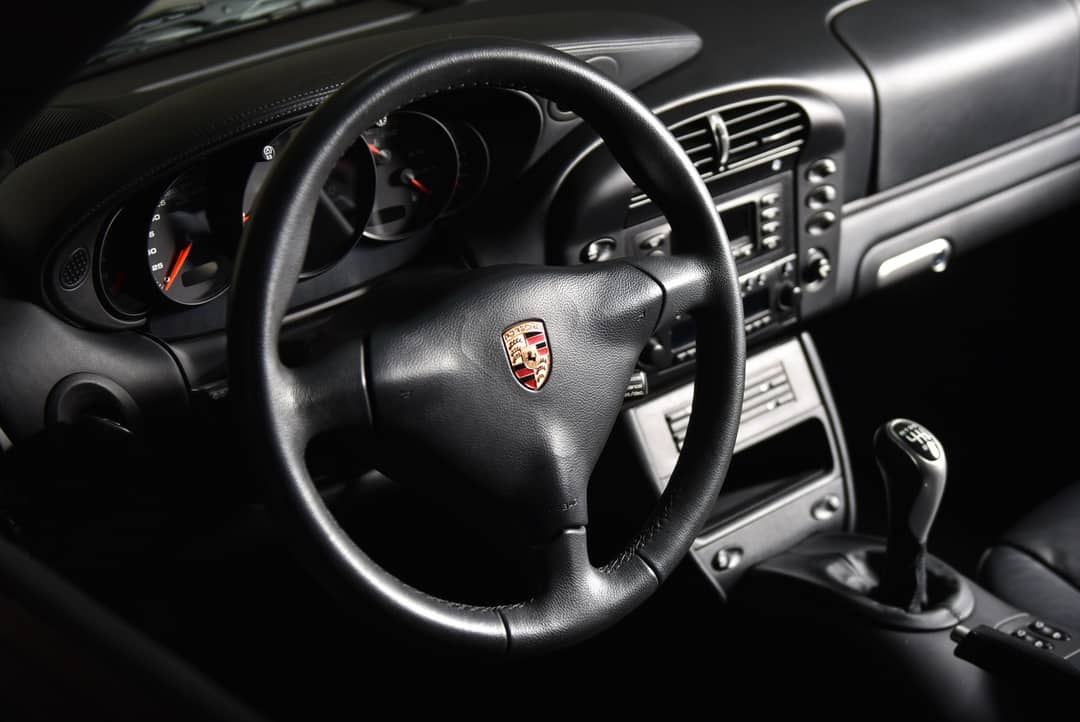2002 Porsche 911 Carrera 4S — photo 13