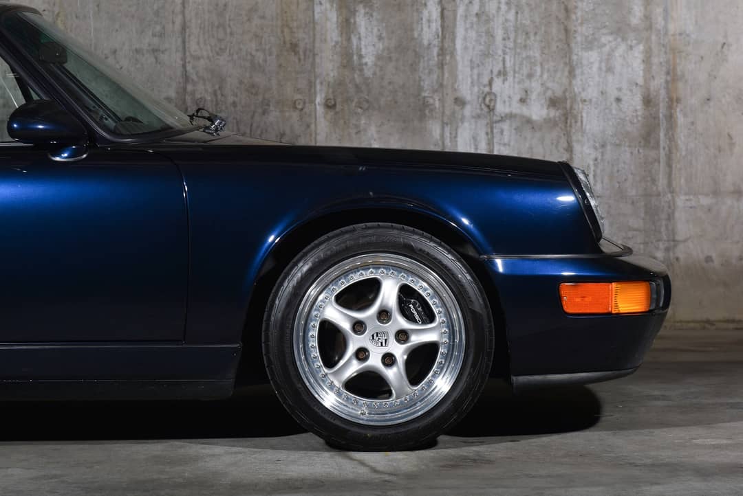 1992 Porsche 911 Carrera 4 — photo 12