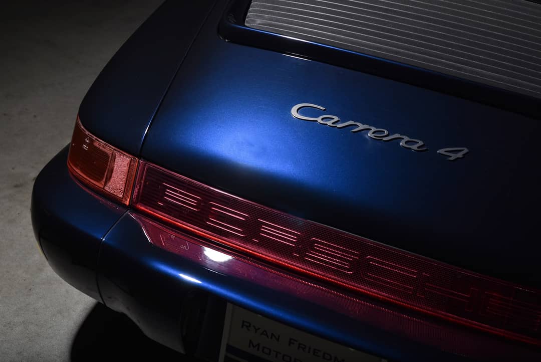 1992 Porsche 911 Carrera 4 — photo 16