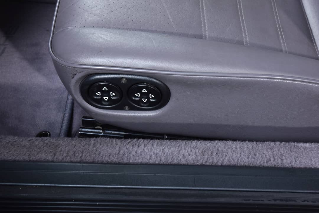 1992 Porsche 911 Carrera 4 — photo 18