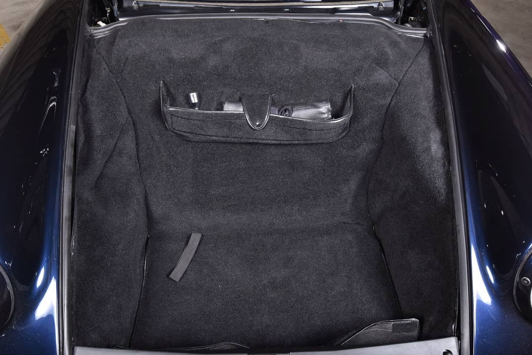 1992 Porsche 911 Carrera 4 — photo 25