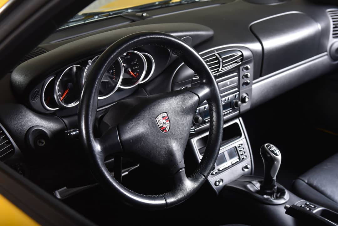 2001 Porsche 911 Carrera — photo 29