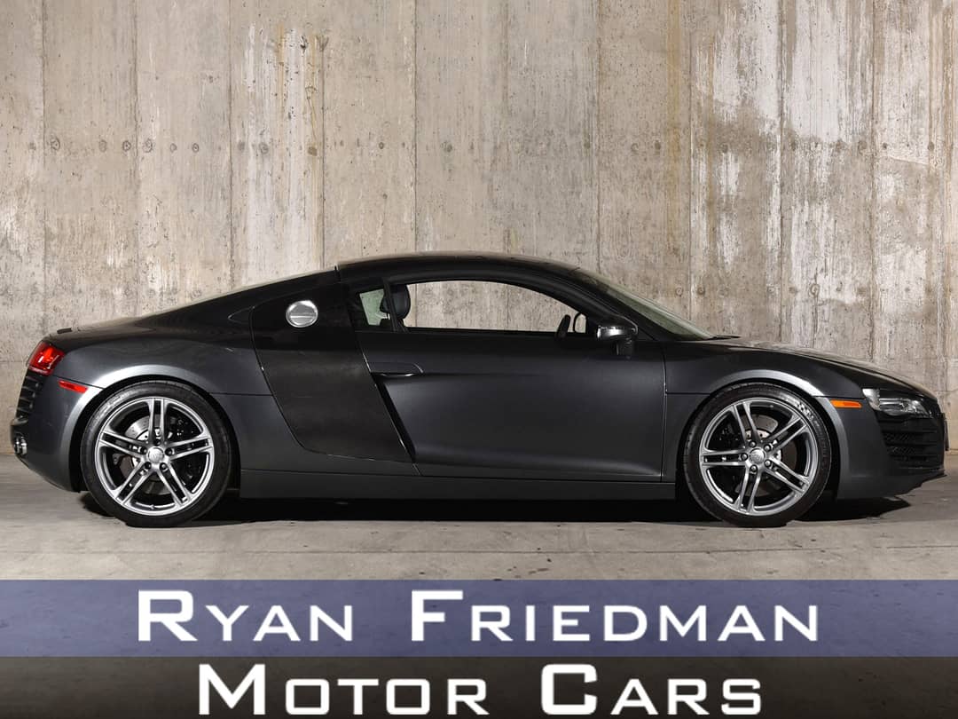 2009 Audi R8 quattro — photo 1