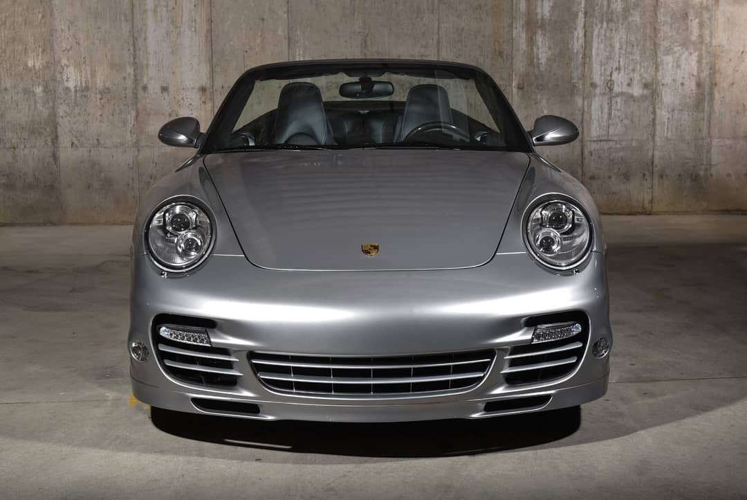 2011 Porsche 911 Turbo S — photo 11