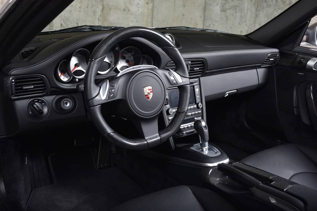 2011 Porsche 911 Turbo S — photo 29