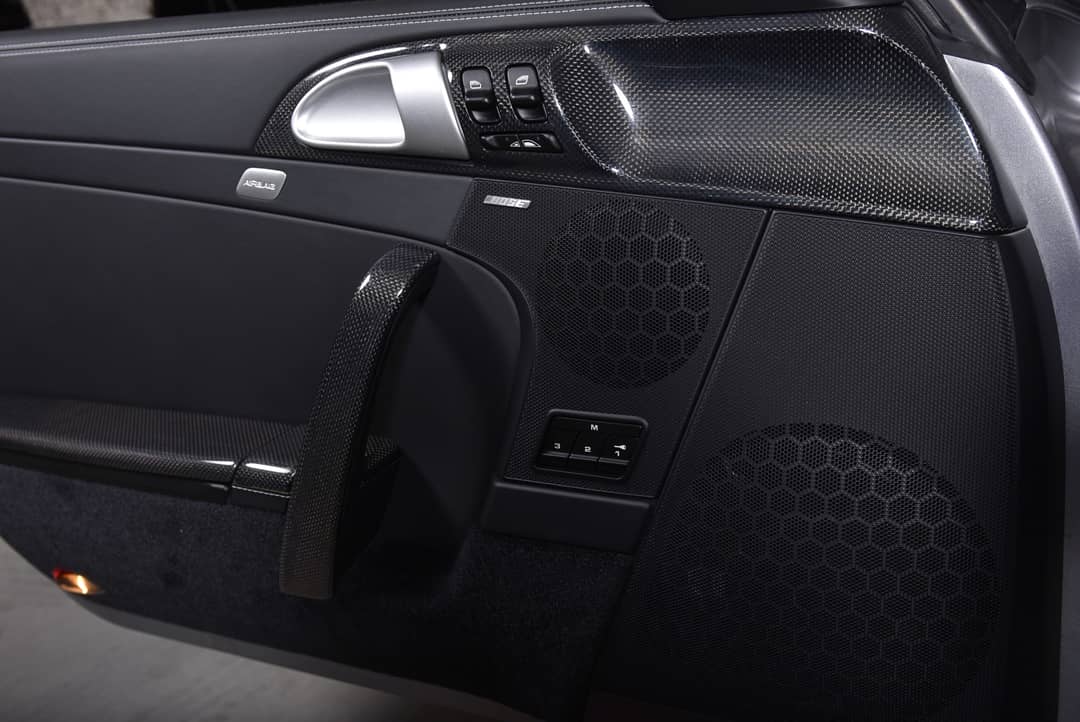 2011 Porsche 911 Turbo S — photo 30