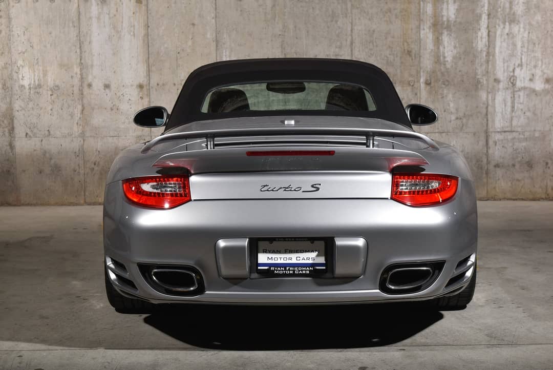 2011 Porsche 911 Turbo S — photo 39