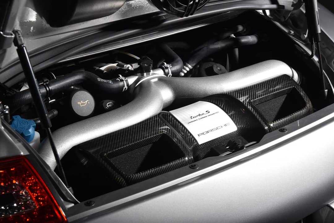 2011 Porsche 911 Turbo S — photo 42