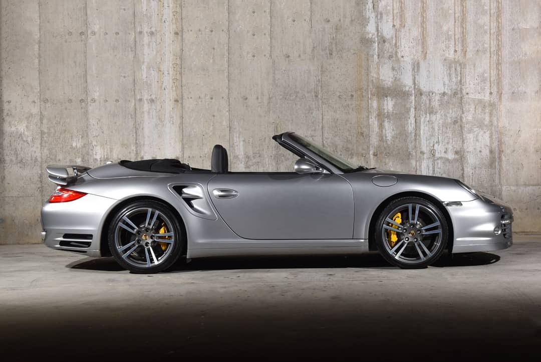 2011 Porsche 911 Turbo S — photo 9