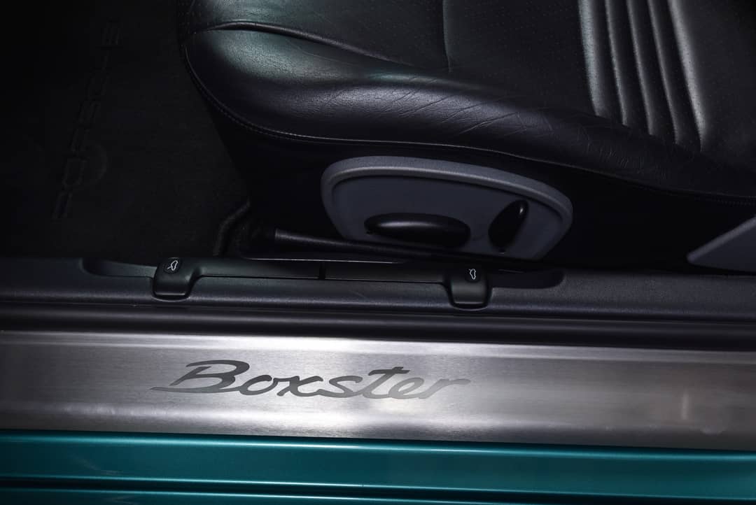 1999 Porsche Boxster — photo 32