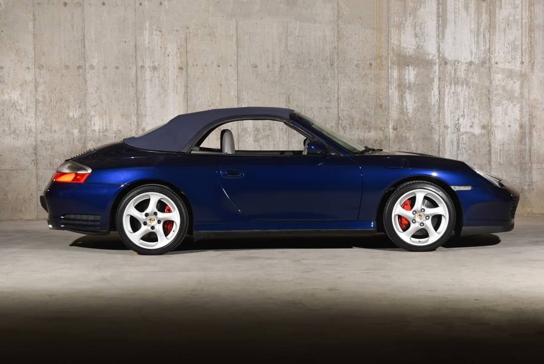 2004 Porsche 911 Carrera 4S — photo 19