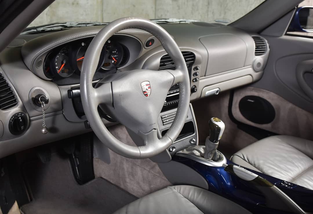 2004 Porsche 911 Carrera 4S — photo 22