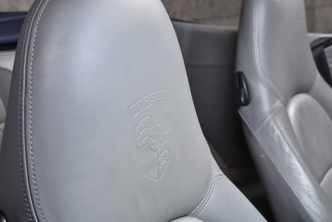 2004 Porsche 911 Carrera 4S — photo 28