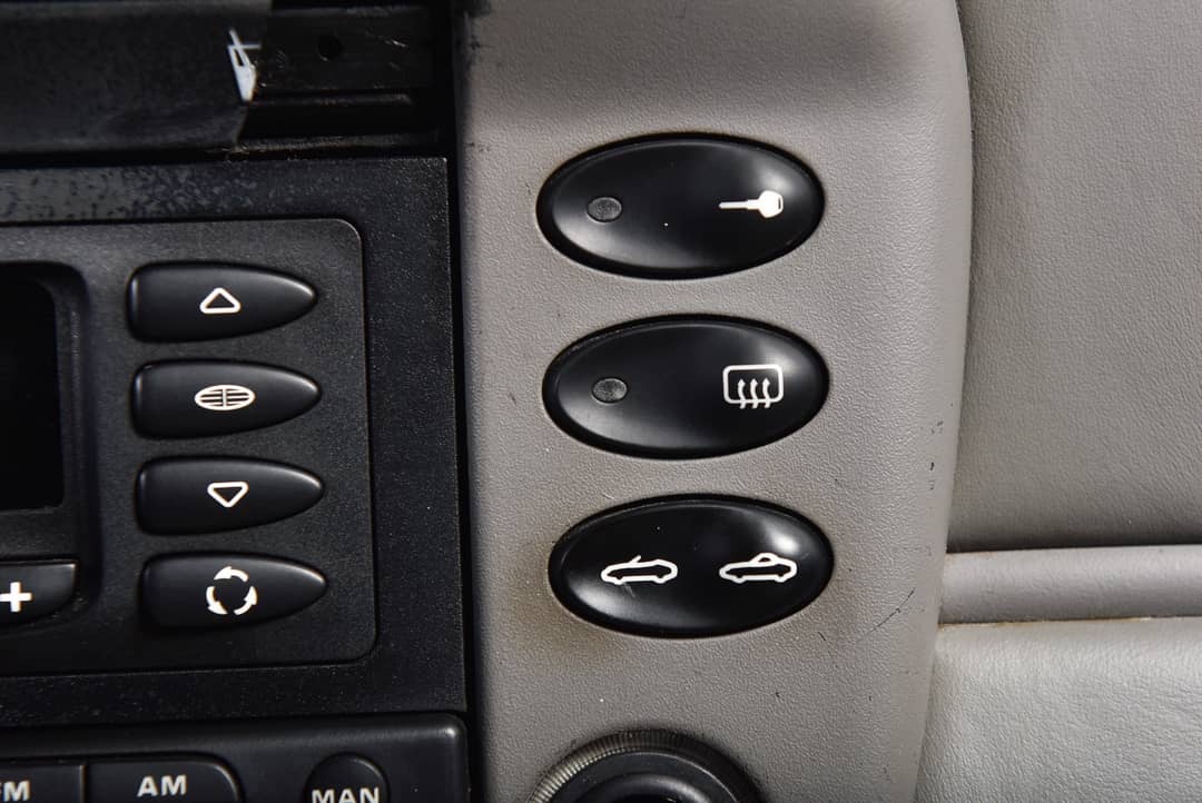 2004 Porsche 911 Carrera 4S — photo 35