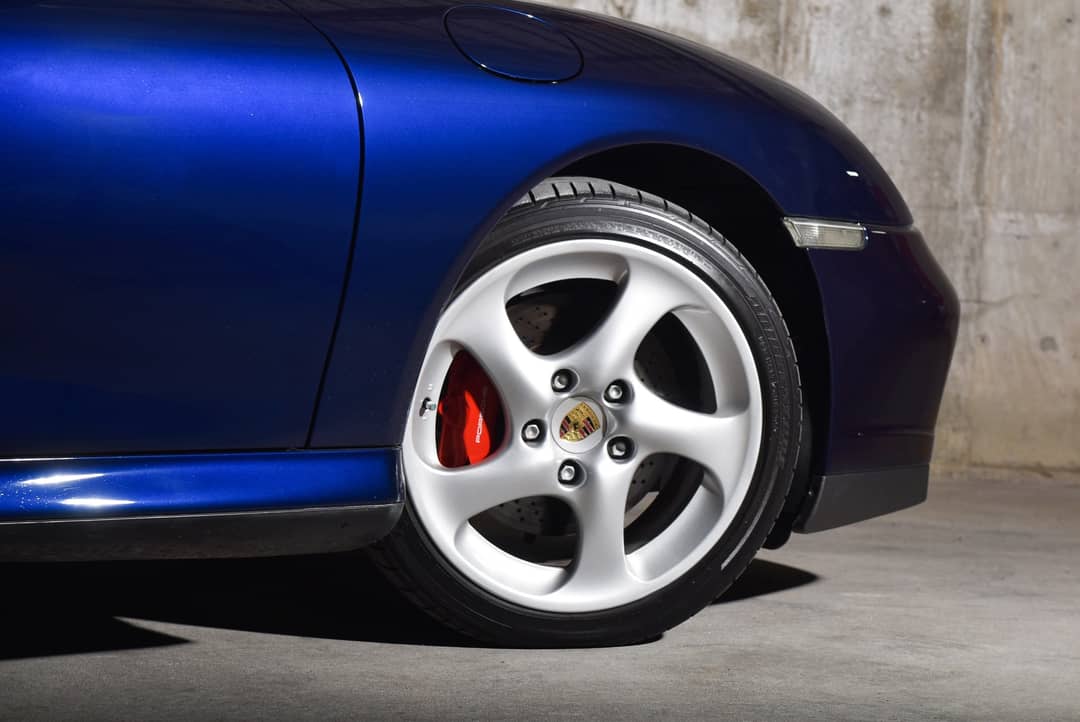2004 Porsche 911 Carrera 4S — photo 8