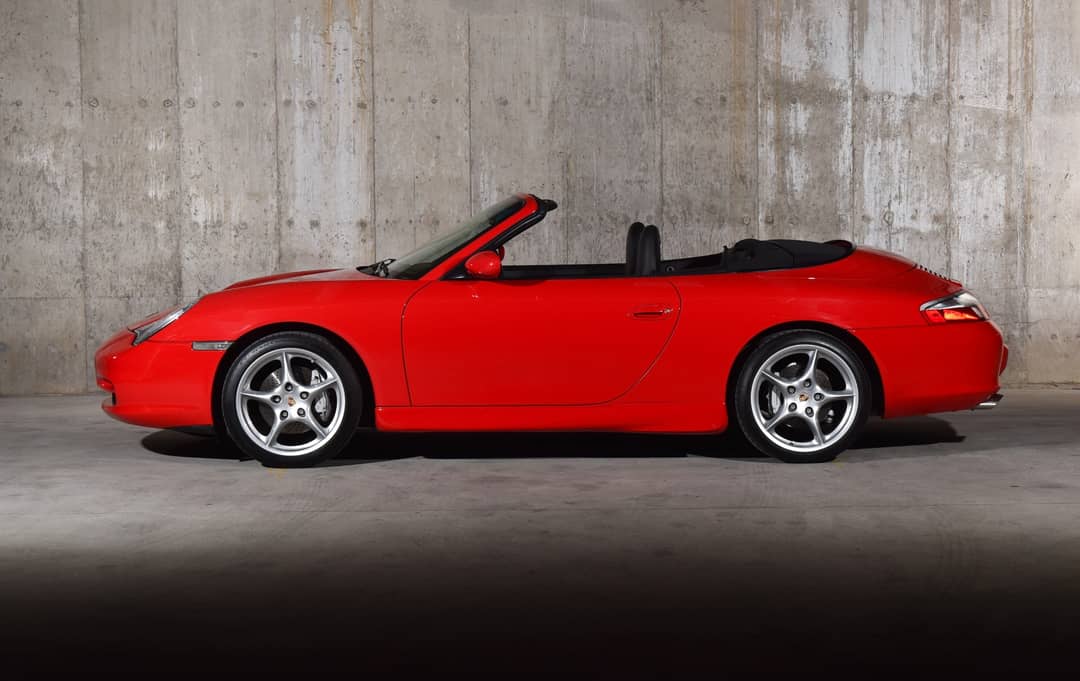 2002 Porsche 911 Carrera 4 — photo 15