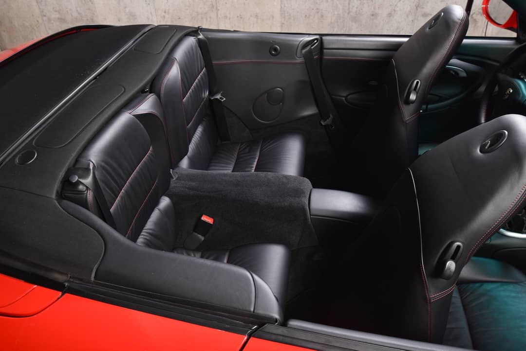 2002 Porsche 911 Carrera 4 — photo 25