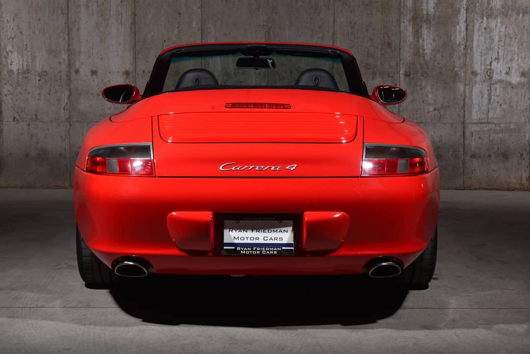 2002 Porsche 911 Carrera 4 — photo 4