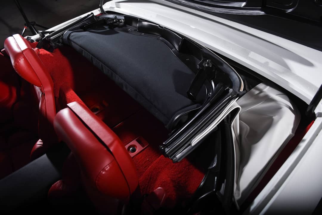 1991 Chevrolet Corvette — photo 11