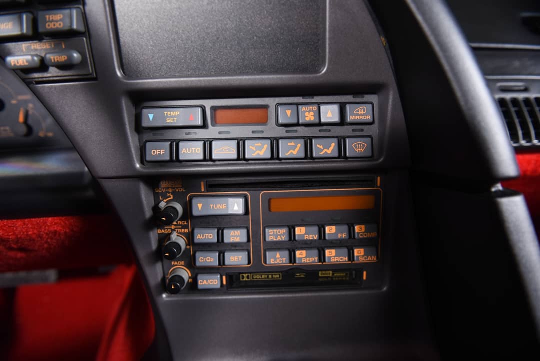 1991 Chevrolet Corvette — photo 34
