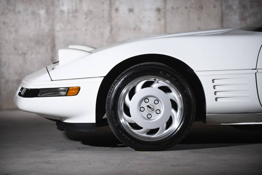 1991 Chevrolet Corvette — photo 46