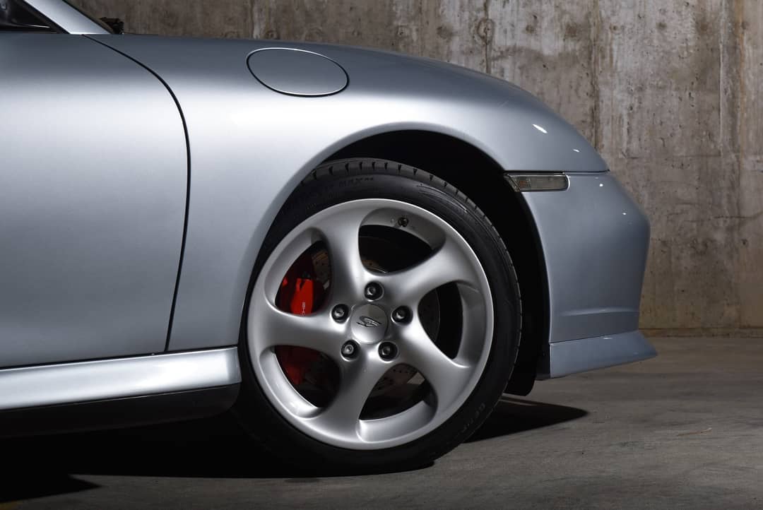 2004 Porsche 911 Carrera 4S — photo 11